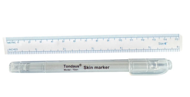 Skin marker stift met dubbele punt - 0,3 en 1 mm - violet met lineaal - huidstift medisch
